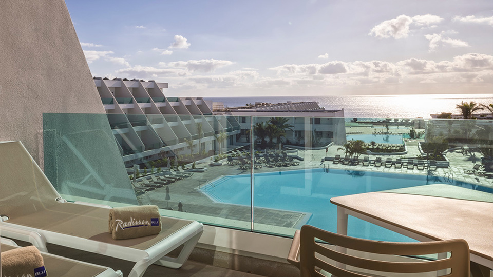 radisson-lanzarote-balcon-suite